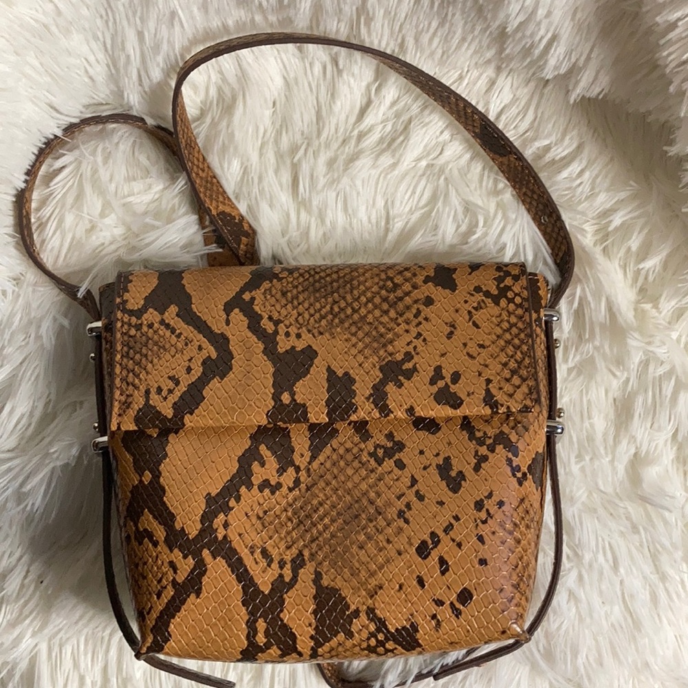 🇺🇸4 For $20 UO Faux Snake Print Crossbody Bag Brown - Picture 6 of 7